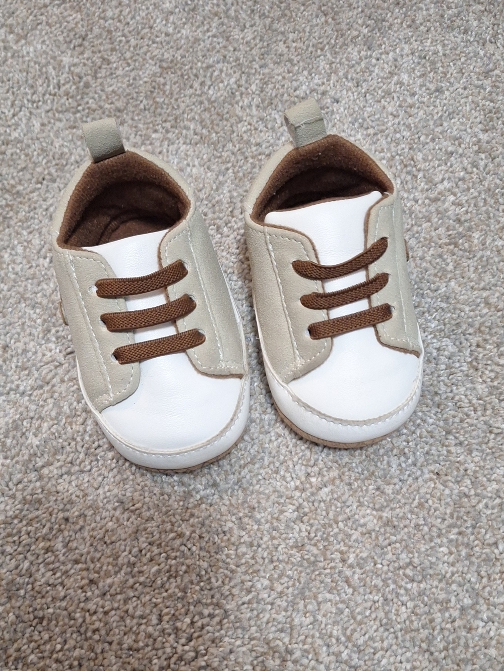 Kids Beige and White Casual Shoes with Brown Accents